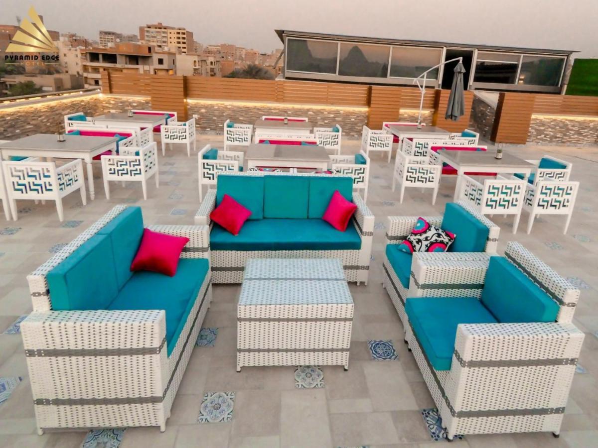 Pyramid Edge Hotel & Exclusive Pyramids View Rooftop Kafrat al Jabal Exterior photo